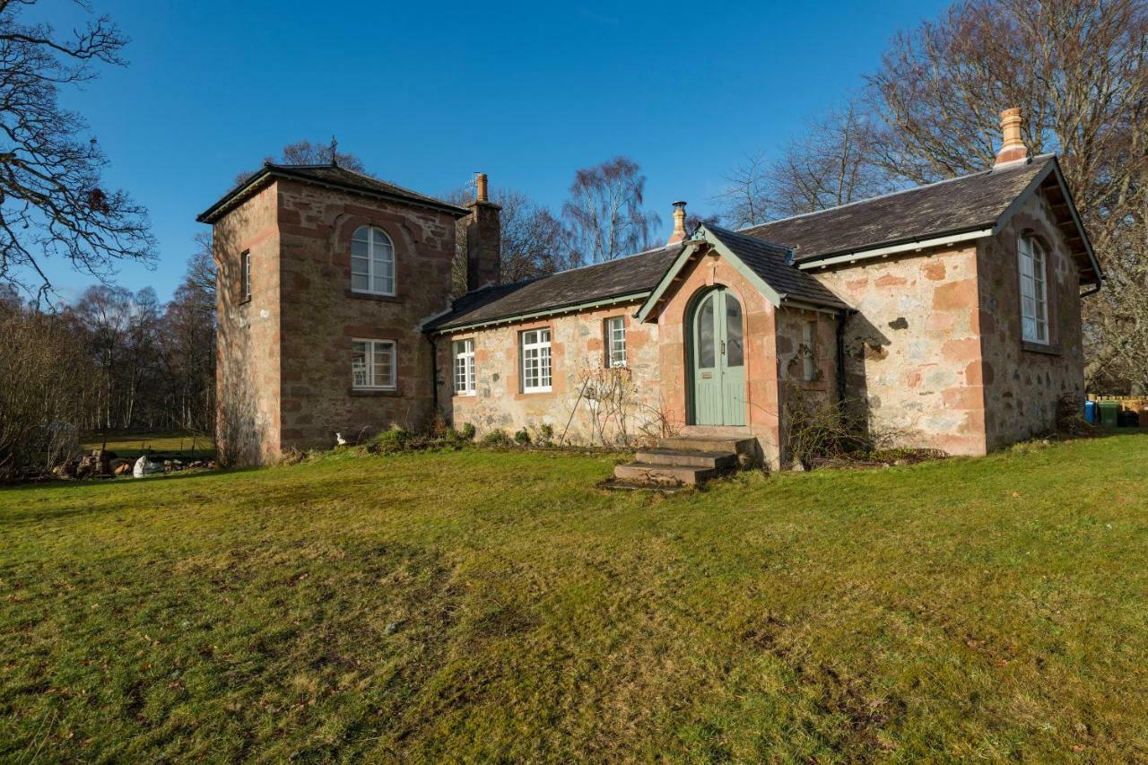 Evelix, The Old School House Vila Muir of Ord Exterior foto