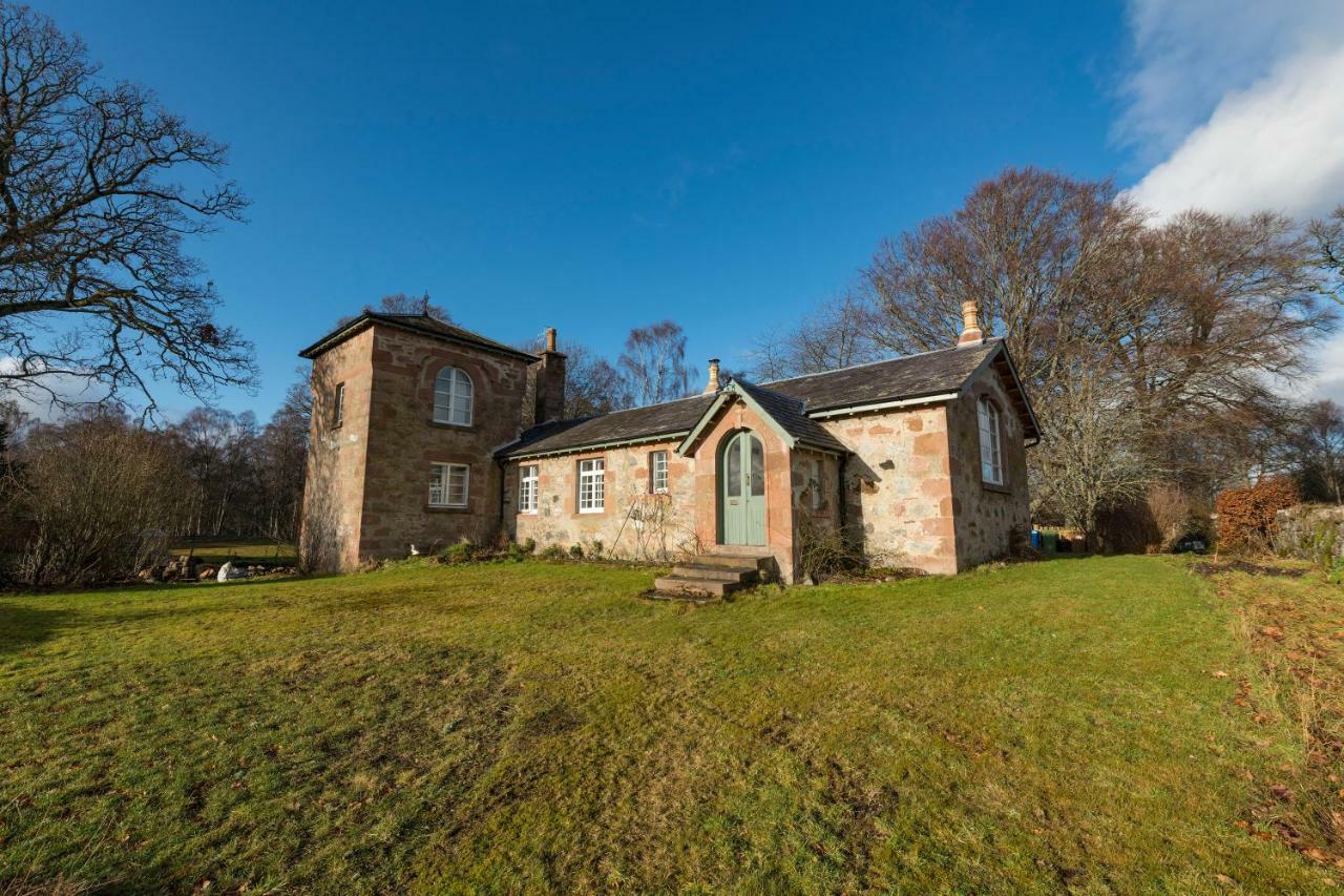 Evelix, The Old School House Vila Muir of Ord Exterior foto